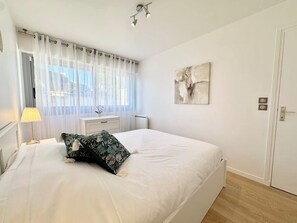 2 Schlafzimmer, WLAN
