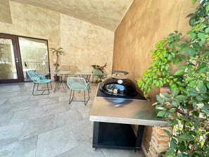 Basic Apartment | Outdoor dining - Loft Pienza 6 (Val'Quirico)