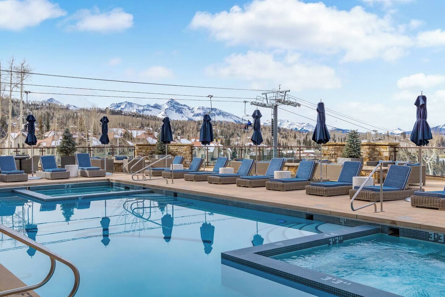 Piscine extérieure, piscine chauffée