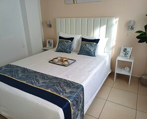2 bedrooms, iron/ironing board, free WiFi, bed sheets - New Zanna Apartment  in the popular  town of Hersonissos (Hersonissos)