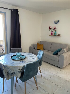 Living area - Apartment for 4 people in l'île rousse very nice sea view (Corbara)
