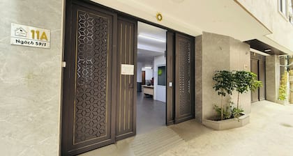 Era Apartment Khuc Thua Du