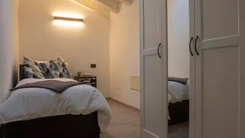 2 Schlafzimmer, Bügeleisen/Bügelbrett, WLAN, Bettwäsche