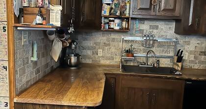 Charming Cozy Home on 2.75 acres, horse rides are available on request.