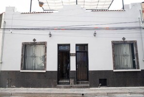 Front of property - Adhoc Boutique Barrio Antiguo (Monterrey)