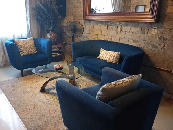 Lobby sitting area - Adhoc Boutique Barrio Antiguo (Monterrey)