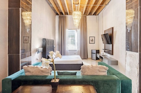 1 habitación, ropa de cama de alta calidad, wifi gratis y ropa de cama