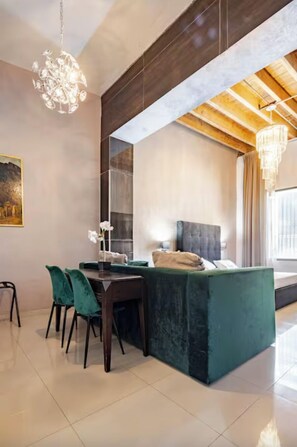 Suite classique | 1 chambre, literie de qualité, accÚs au Wi-Fi (inclus), literie fournie