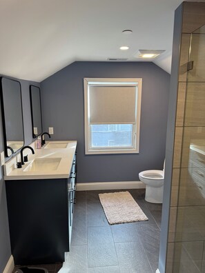 Shower - Gut renovated 3-bedroom apartment in historic Cape May (Cape May)