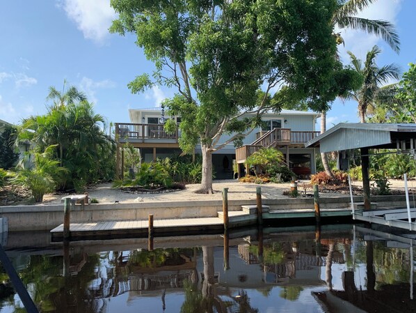 Property grounds - Peaceful fishing Island paradise with boat lift (Bokeelia)