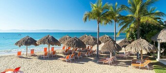 Serene Resort Junior Suite with King bed & Sofa bed- Jungle and Ocean Views