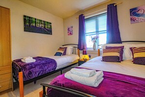 3 habitaciones, tabla de planchar con plancha y wifi gratis