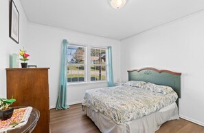 3 chambres, bureau, fer et planche à repasser, Wi-Fi