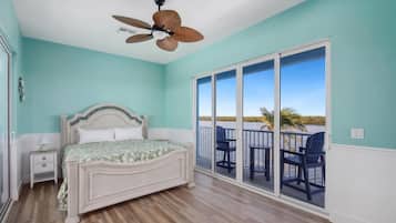 House, Multiple Beds (Blue Dolphin View) | 3 bedrooms