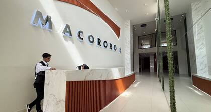 Apartment in Patio Design with private garage