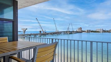 Leilighet, 1 kingsize-seng med sovesofa (Lovers Key Beach Club #303) | Overnattingsstedets uteområder