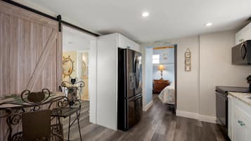 Maison, plusieurs lits (Tan Lines) | Intérieur