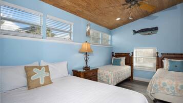 Rumah, Beberapa Tempat Tidur (Tan Lines) | 2 kamar tidur