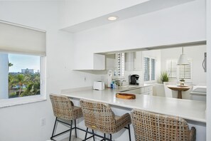 公寓式客房, 1 张特大床 (Casa Marina III-644) | 私人厨房 | 烤箱