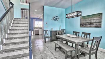 House, Multiple Beds (Redington Retreat - Unit A) | Dining