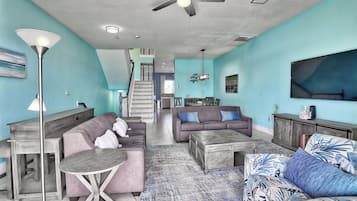 House, Multiple Beds (Redington Retreat - Unit A) | Living area