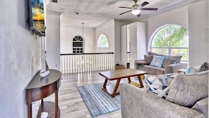 บ้านพัก, หลายเตียง (Villa At Bahia Shores-4BR) | บริเวณนั่งเล่น