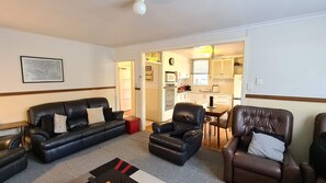 Smart TV, fireplace, DVD player - Swingalong Eildon - Fishing and Boating (Eildon)