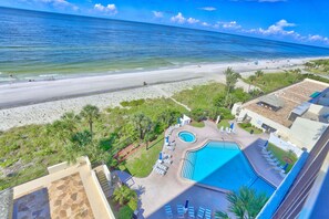 Condo, varias camas (Ocean Sands 1-808) | Alberca | Alberca climatizada