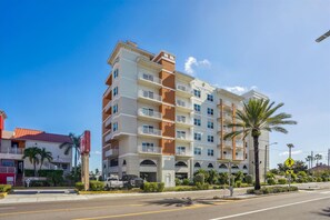 Exterior - Madeira Bay Resort I 1402 (Madeira Beach)