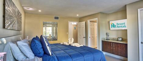Condo, Multiple Beds (Arena De Madeira 103 - Premier) | 3 bedrooms, WiFi