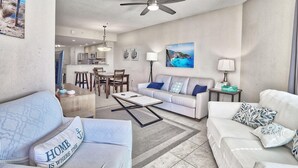 Leilighet, flere senger (Crystal Palms 405) | Oppholdsområde
