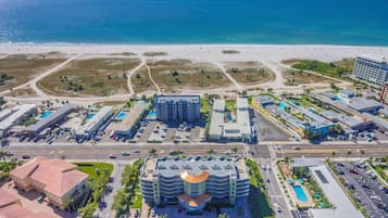 Condo, nhiều giường (Crystal Palms 405) | Ngoại thất