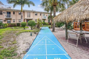 Condo, 1 King Bed with Sofa bed (Friendly Native 204) | Property grounds