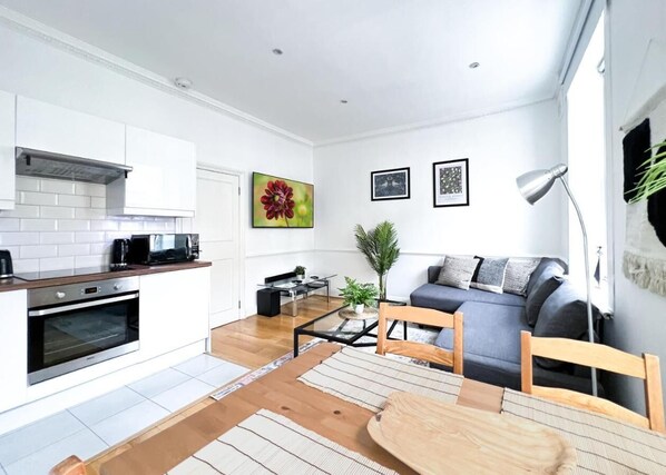Interior - Baker Street Central Apartments (Greater London)