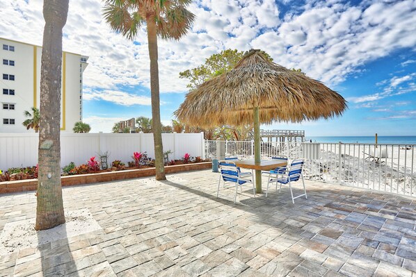 شقة - عدة أسرّة (Sea Oats 101) | تناول الطعام بالخارج