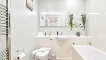 Shower, hair dryer, shampoo