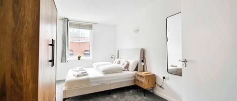 3 Schlafzimmer, Bügeleisen/Bügelbrett, WLAN, Bettwäsche