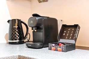 Kaffe og/eller kaffemaskin