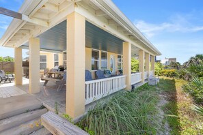 House, Multiple Beds (Beachside Vista) | Terrace/patio