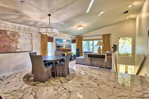 Maison, plusieurs lits (Jade Beach Retreat) | Coin séjour