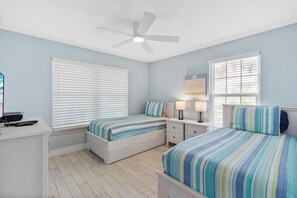 Condo, 1 King Bed with Sofa bed (Colony Beach Club 101) - Colony Beach Club 101 (New Smyrna Beach)