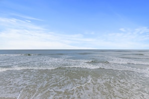 Condo, 1 cama King size y sofá cama (Colony Beach Club 101) | Playa | En la playa