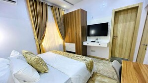 Gambar tidak terklasifikasi, 4 dari 38, tombol