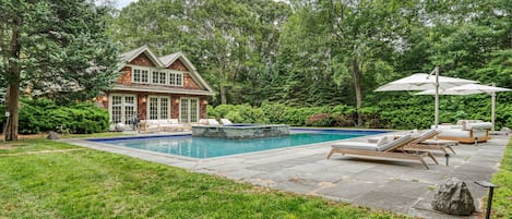 Beheizter Pool