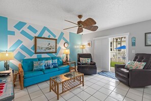 Condo, 1 Queen Bed with Sofa bed (Colony Beach Club 132) | Living area | TV - Colony Beach Club 132 (New Smyrna Beach)