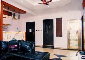 Artículos de tocador gratuitos, toallas, jabón, shampoo