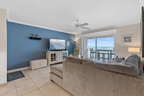 Appartement, 1 kingsize bed met slaapbank (Colony Beach Club 224) | Woonruimte