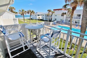 Property grounds - Colony Beach Club 233 (New Smyrna Beach)