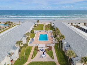 Pool - Colony Beach Club 233 (New Smyrna Beach)