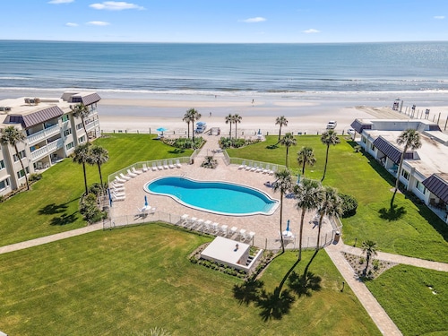 Chateau by the Sea 13C